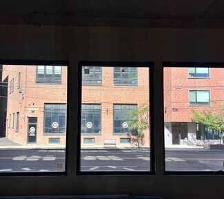 Plus de détails pour 665-667 Grand St, Jersey City, NJ - Local commercial à louer