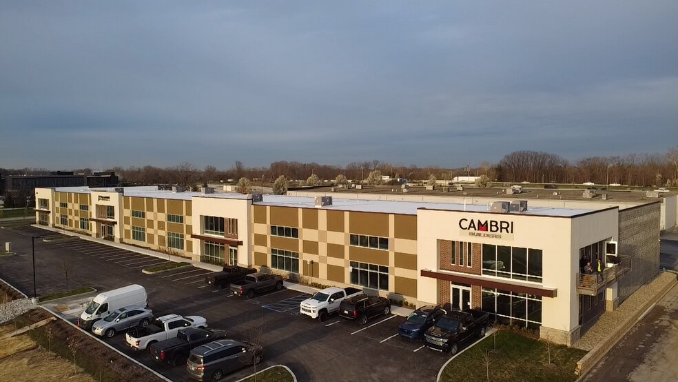 6400 Technology Center Dr, Indianapolis, IN à louer - Photo de l’immeuble – Image 2 sur 7