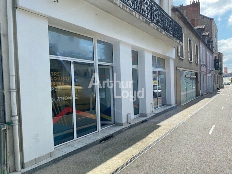 Local commercial dans Vichy à louer - Photo de l’immeuble – Image 2 sur 6