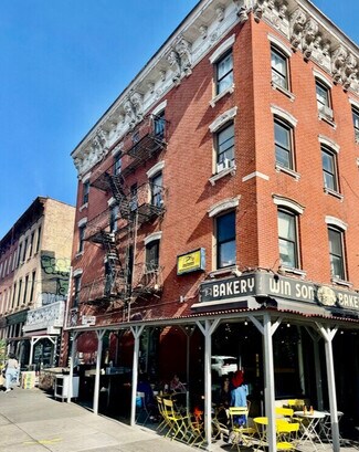 Plus de détails pour 164 Graham Ave, Brooklyn, NY - Logement à vendre