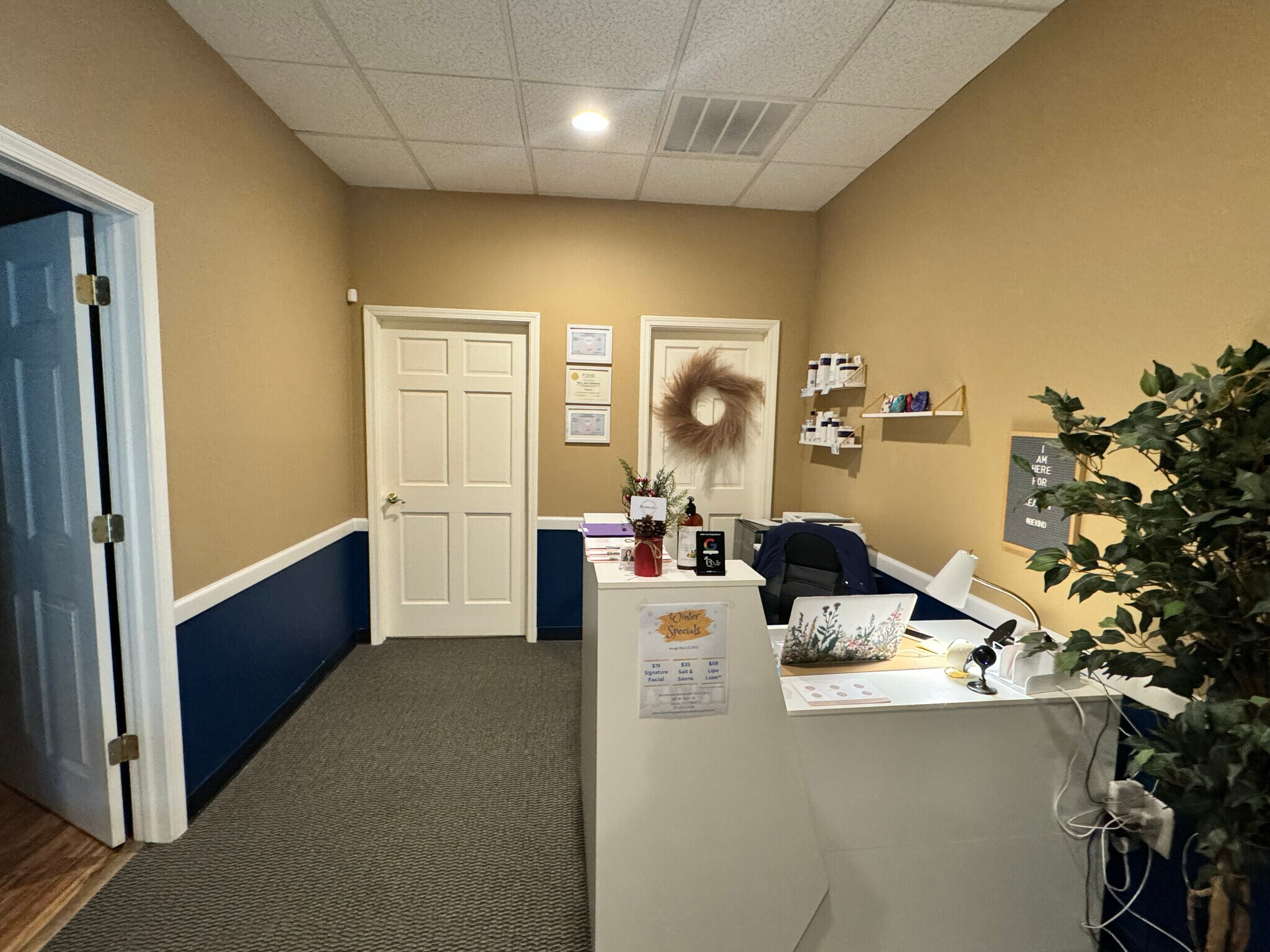 345 W Main St, Leola, PA à louer Photo principale– Image 1 sur 19