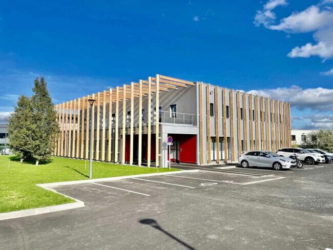 Plus de détails pour Bureau à louer