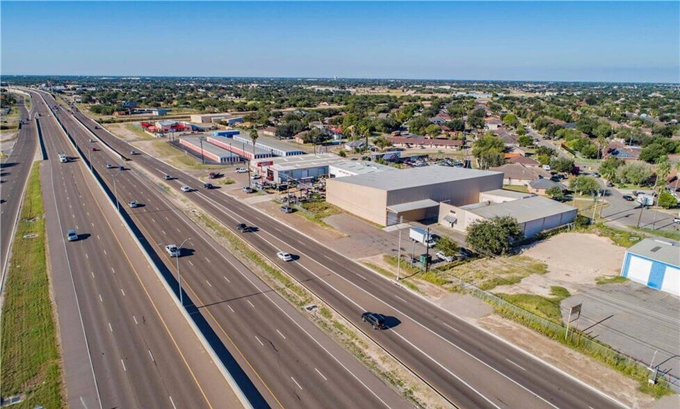 2504 W Interstate Highway 2, Mission, TX à louer - Photo de l’immeuble – Image 3 sur 19