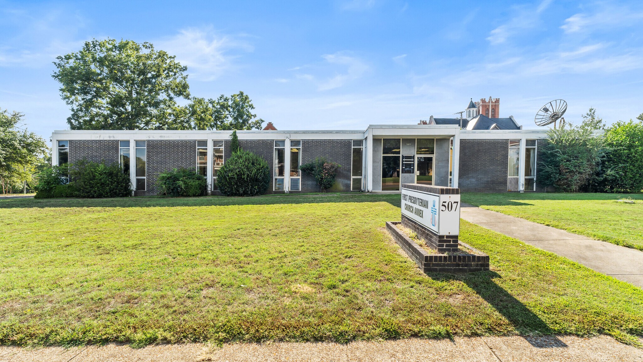 507 Hickory St, Texarkana, AR à vendre Photo principale– Image 1 sur 23