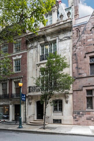 Plus de détails pour 1629 Locust St, Philadelphia, PA - Bureau à vendre