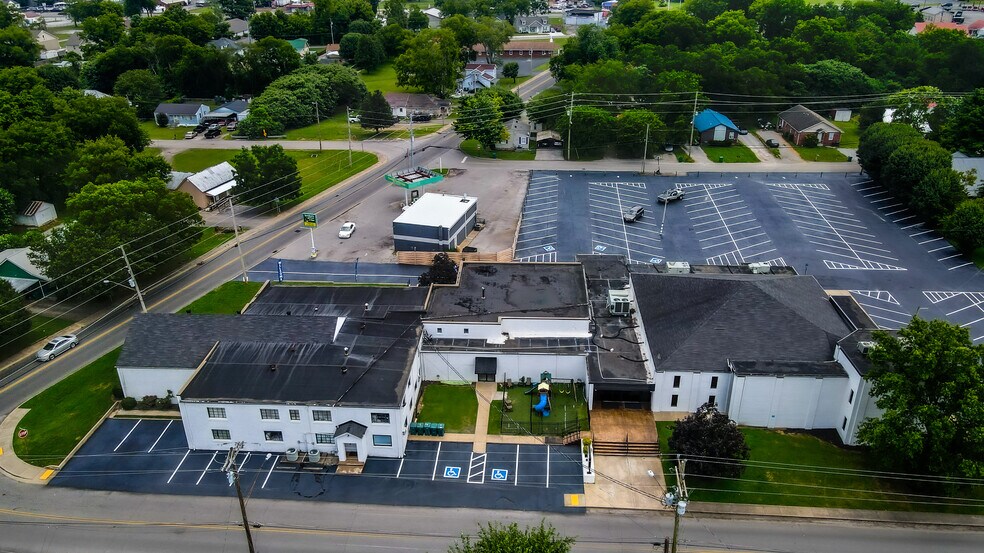 310 Coles Ferry Pike, Lebanon, TN à vendre - Photo de l’immeuble – Image 2 sur 23
