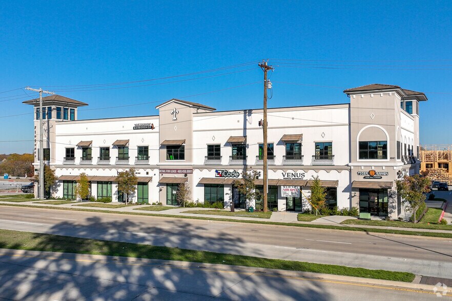 4041 S Custer Rd, McKinney, TX à vendre - Photo de l’immeuble – Image 3 sur 12
