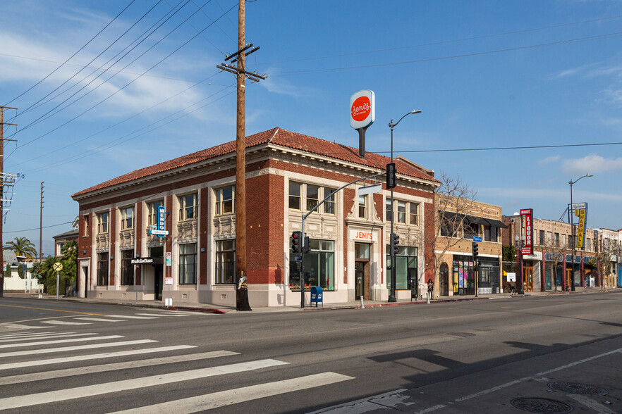 5601 N Figueroa St, Los Angeles, CA à louer - Photo de l’immeuble – Image 1 sur 11