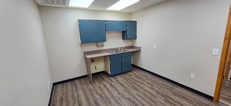 2722 N 155th St, Basehor, KS à vendre - Photo intérieure – Image 2 sur 28