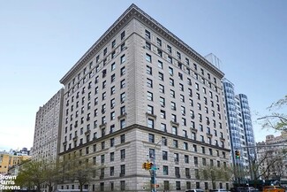 Plus de détails pour 905 5th Ave, New York, NY - Santé à vendre