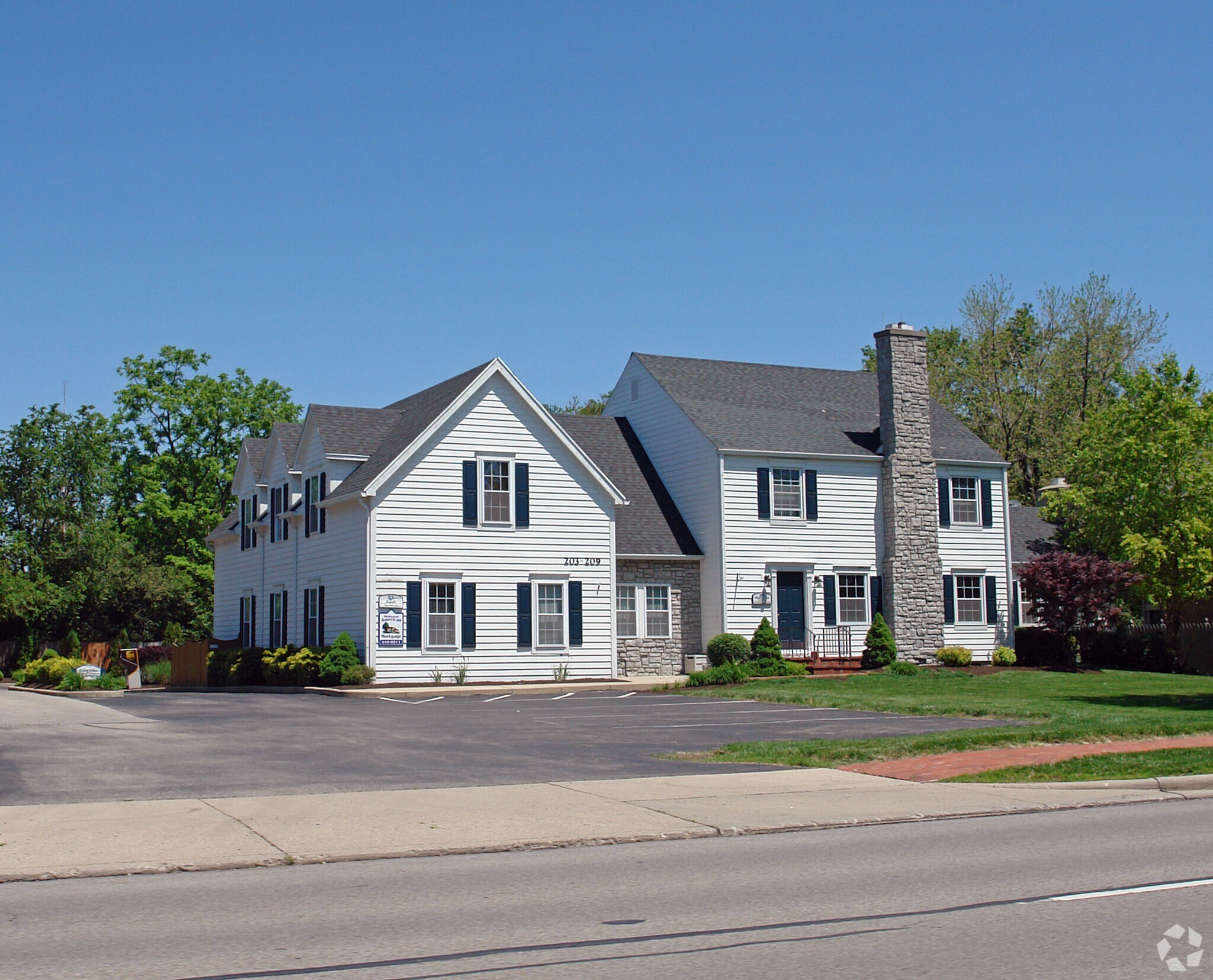 203 W Franklin St, Dayton, OH à louer Photo de l’immeuble– Image 1 sur 15