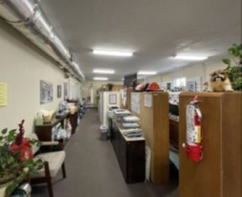 Portfolio of 2 Commercial Assets portefeuille de 2 biens à vendre sur LoopNet.fr - Photo de l’immeuble – Image 2 sur 7