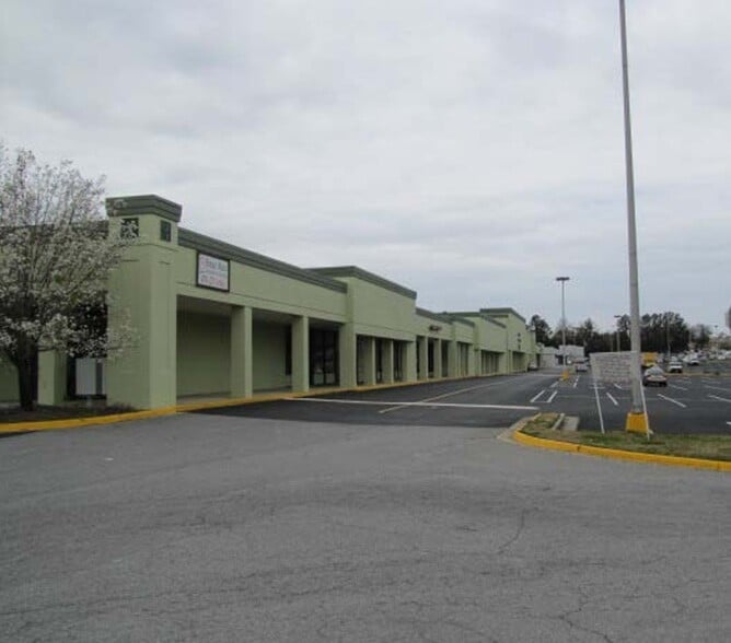 3750 Bloomfield Village Dr, Macon-Bibb, GA à louer - Photo principale – Image 1 sur 1