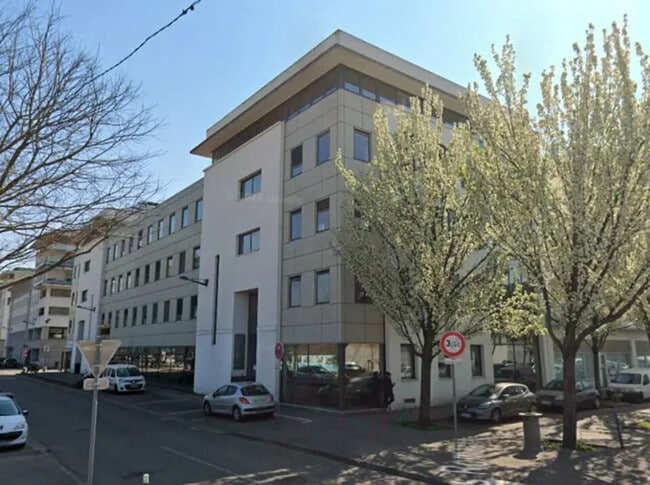 Plus de détails pour Local commercial à vendre