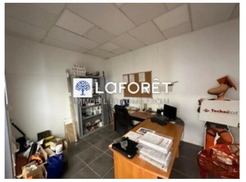 Industriel/Logistique dans Niort à vendre - Photo intérieure – Image 3 sur 4