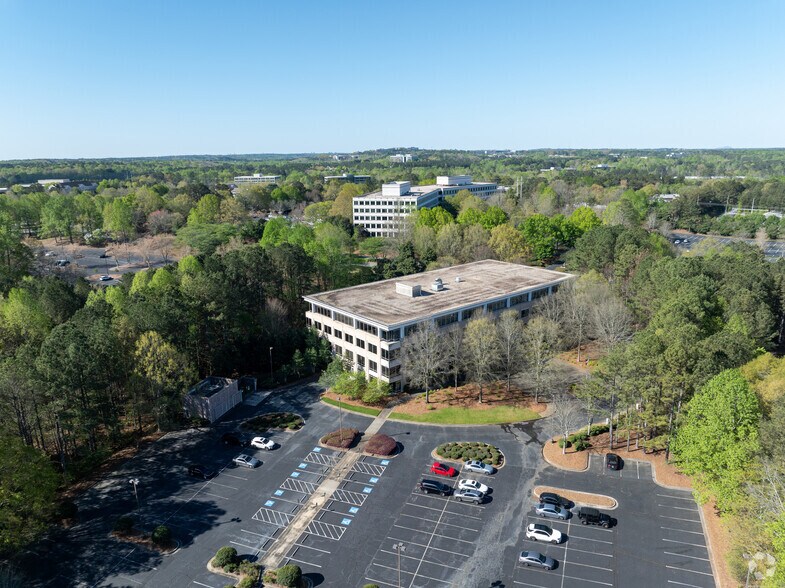 1355 Windward Concourse, Alpharetta, GA à louer - Aérien – Image 2 sur 3