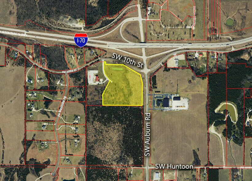 SW Auburn Rd, Topeka, KS à vendre - Photo principale – Image 1 sur 2