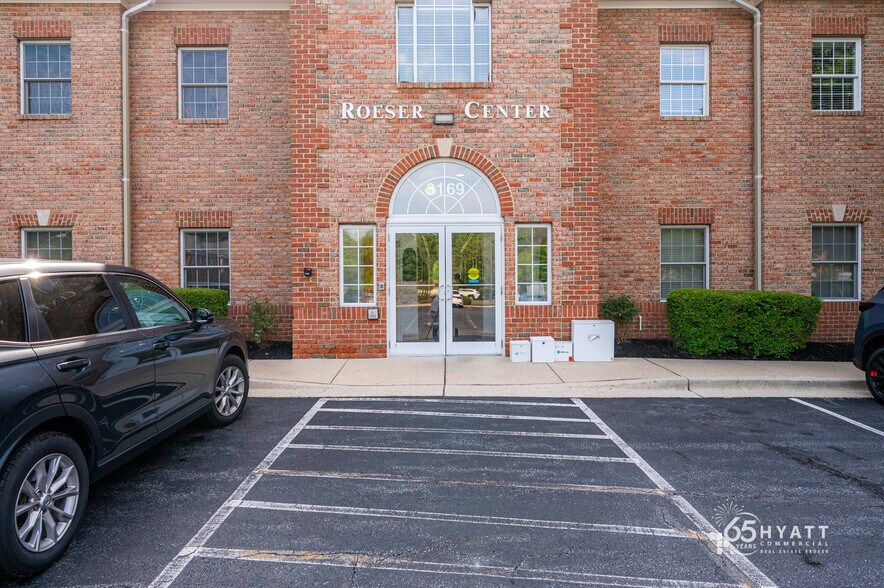 3169 Braverton St, Edgewater, MD à louer - Photo de l’immeuble – Image 3 sur 11