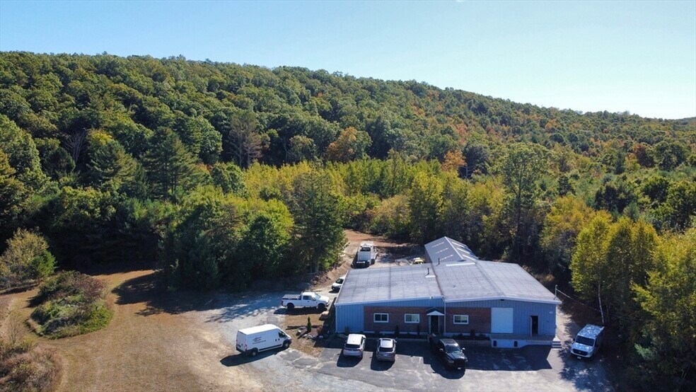 45 Bethany Rd, Monson, MA à vendre - Photo de l’immeuble – Image 3 sur 32