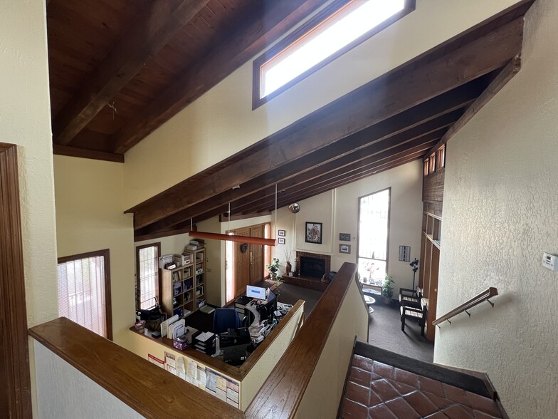351 W Hatcher Rd, Phoenix, AZ à vendre - Photo intérieure – Image 2 sur 7