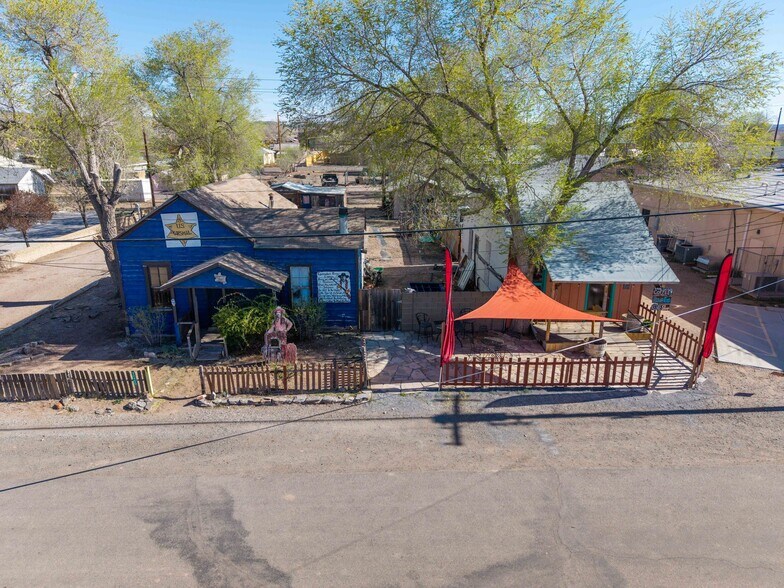 54130 N Main St, Seligman, AZ à vendre - Photo de l’immeuble – Image 3 sur 23