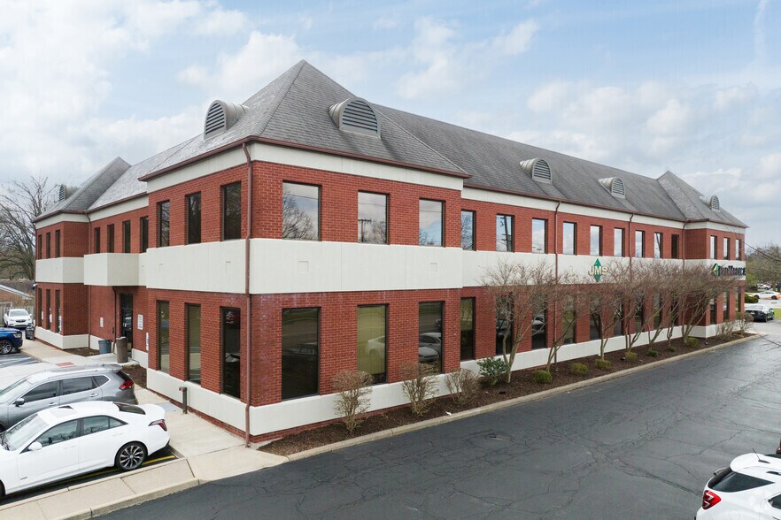 4041 W Sylvania Ave, Toledo, OH à louer - Photo de l’immeuble – Image 2 sur 5