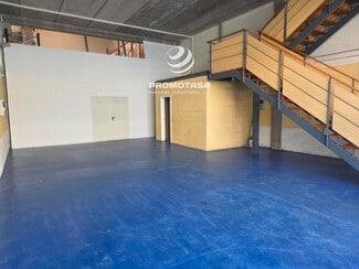 Plus de détails pour Industriel/Logistique à louer