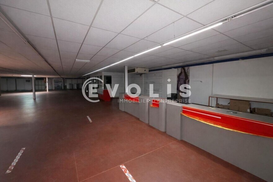 Local commercial dans Amiens à vendre - Photo intérieure – Image 3 sur 4