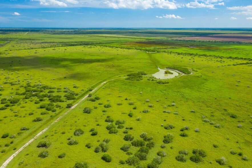 FM Road 43, Corpus Christi, TX à vendre - Photo principale – Image 1 sur 7