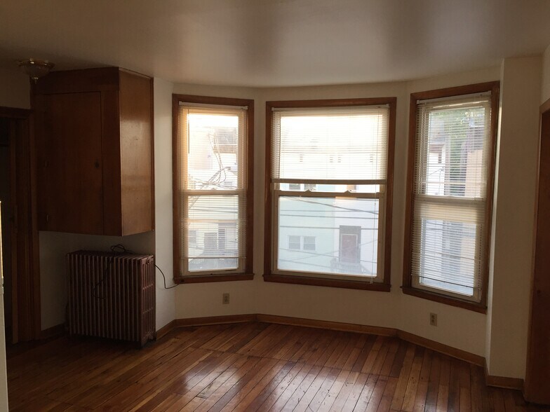 65-67 Watervliet Ave, Albany, NY à louer - Photo intérieure – Image 2 sur 51