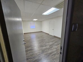 2601 N Stockton Hill Rd, Kingman, AZ à louer Photo intérieure– Image 2 sur 5