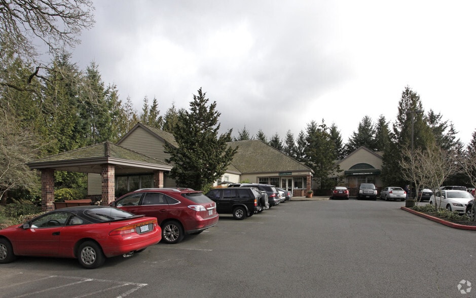 14523 SW Westlake Dr, Lake Oswego, OR à vendre - Photo principale – Image 1 sur 3