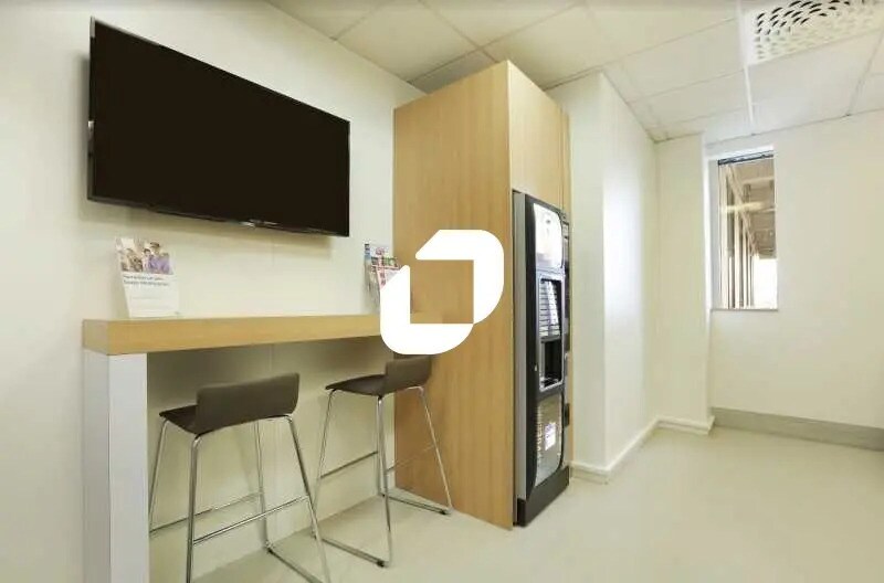 45 Rue De Villeneuve, Rungis à louer - Photo de l’immeuble – Image 2 sur 6