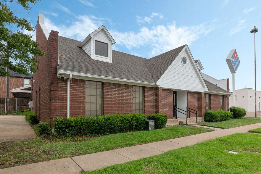 3112 Lubbock Ave, Fort Worth, TX à vendre - Photo de l’immeuble – Image 2 sur 24