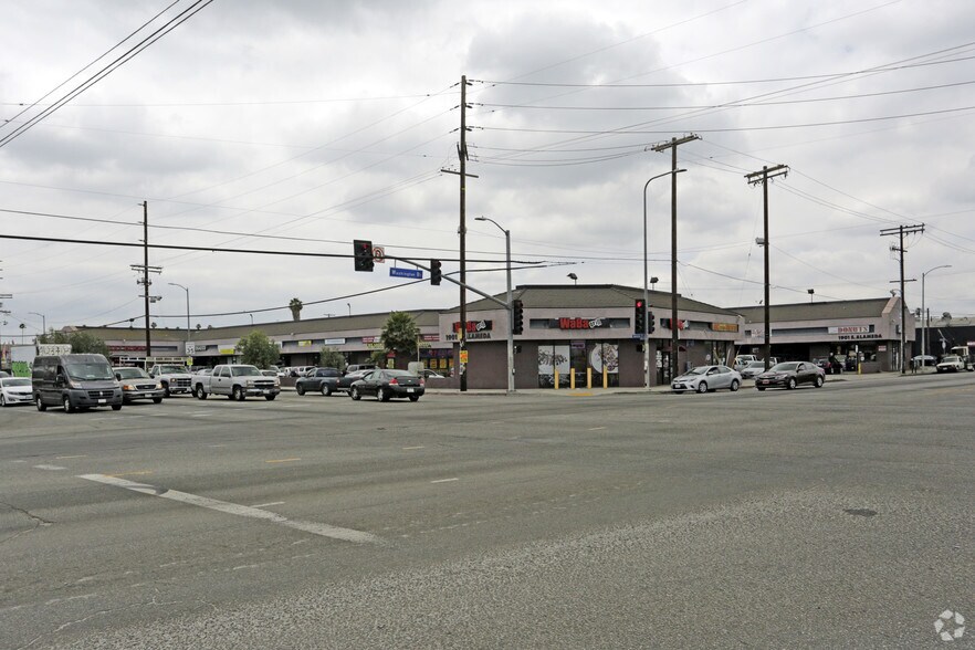 1901 S Alameda St, Los Angeles, CA à louer - Photo principale – Image 2 sur 5