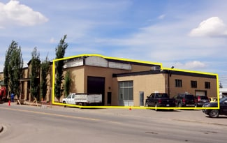 Plus de détails pour 520 36 Av NE, Calgary, AB - Local d'activités à louer