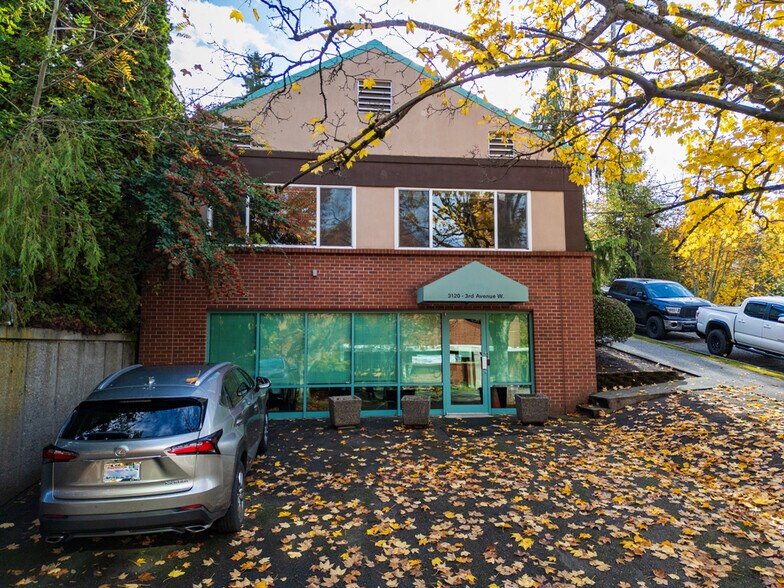 3120 3rd Ave W, Seattle, WA à vendre - Photo de l’immeuble – Image 3 sur 6