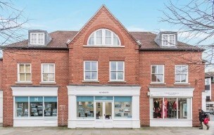 St Martins St, Chichester à vendre - Photo principale – Image 1 sur 1