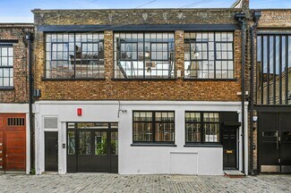 Plus de détails pour 22-23 Brownlow Mews, Londres - Bureau à louer