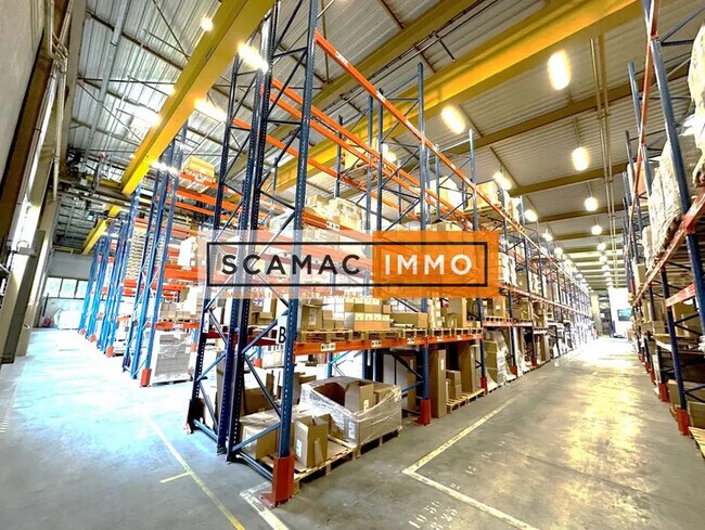 Plus de détails pour Industriel/Logistique à louer