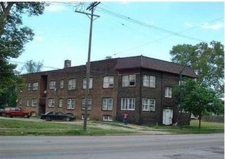 Plus de détails pour 13515 Saint Clair Ave, Cleveland, OH - Logement à vendre