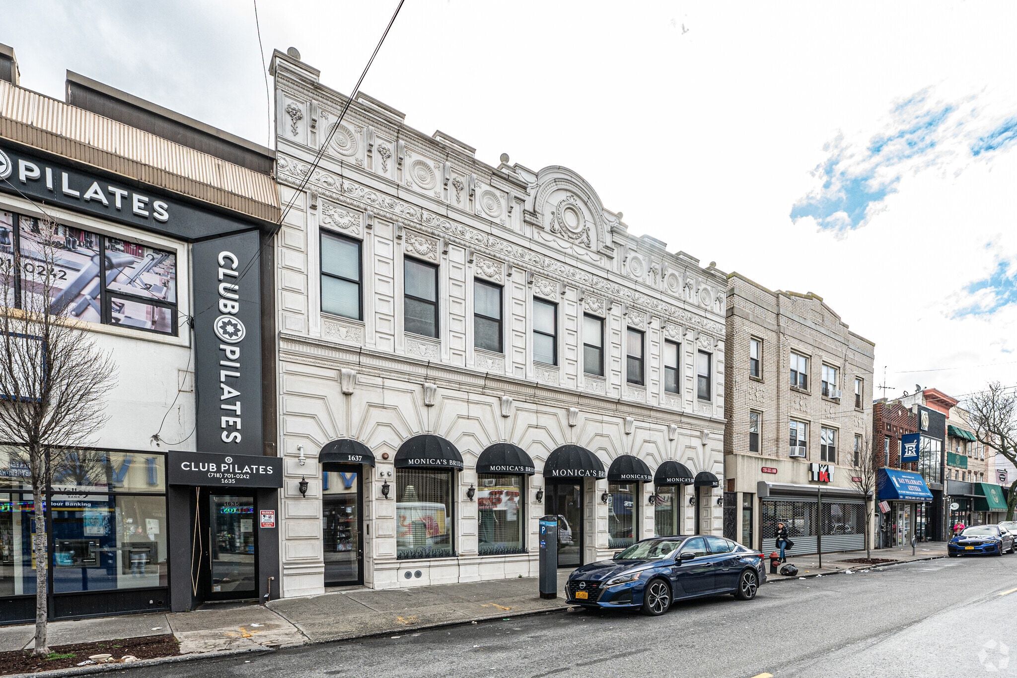 1637 Sheepshead Bay Rd, Brooklyn, NY à louer Photo principale– Image 1 sur 21