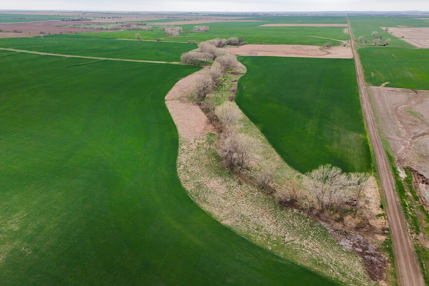 155 +/- Acres on Daisy Rd. & 1300 Ave ave, Abilene, KS à vendre - Photo de l’immeuble – Image 2 sur 57