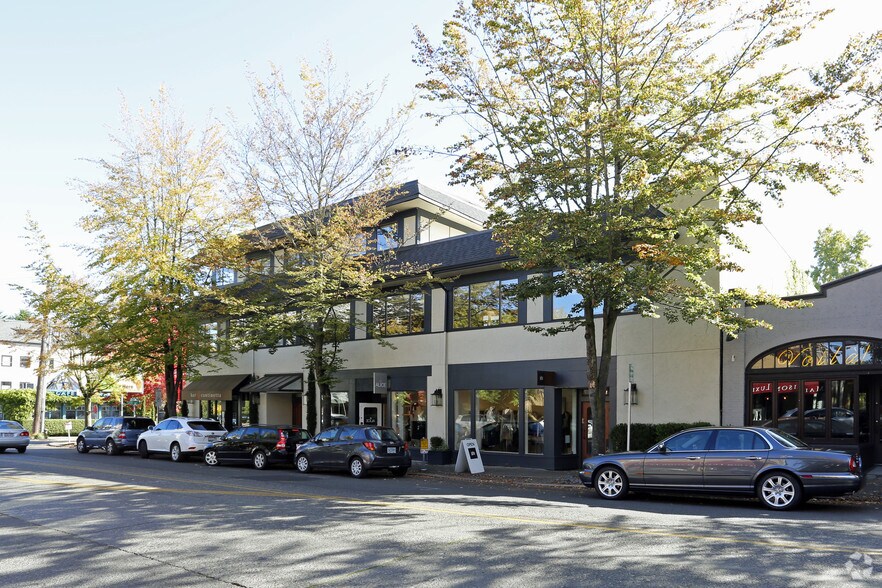 2811 E Madison St, Seattle, WA à louer - Photo de l’immeuble – Image 1 sur 1