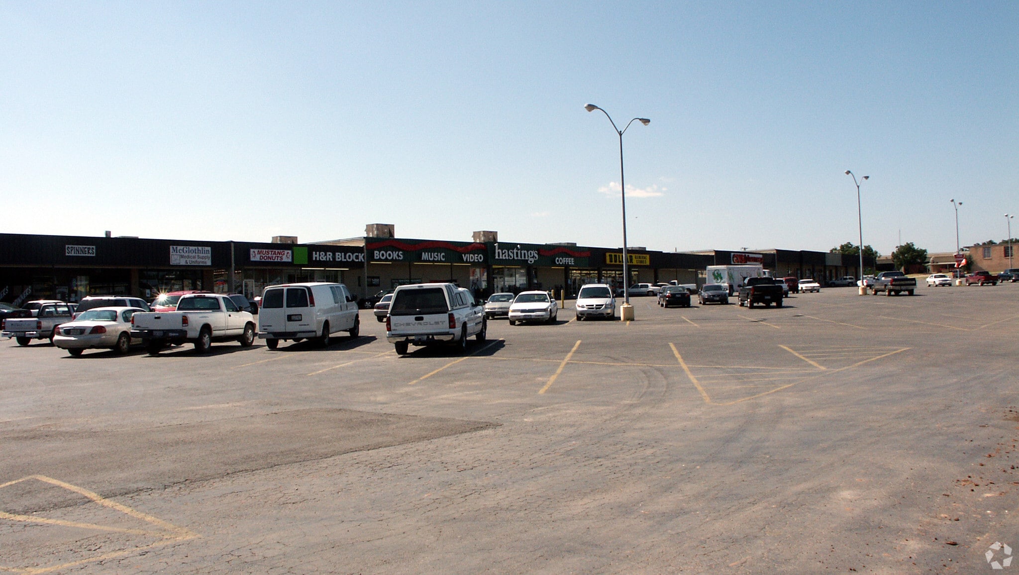Broadway at Hailey St, Sweetwater, TX à louer Photo de l’immeuble– Image 1 sur 2