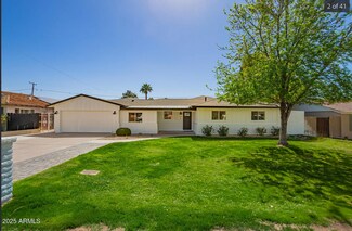 Plus de détails pour 829 E Desert Park Ln, Phoenix, AZ - Santé à vendre