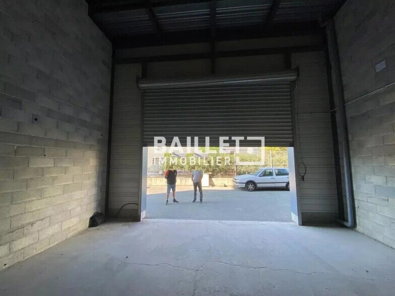 Industriel/Logistique dans Fréjus à louer - Photo intérieure – Image 3 sur 4