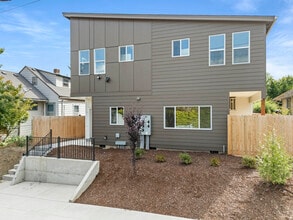5860 N Missouri Ave, Portland, OR - VUE AÉRIENNE  vue de carte - Image1