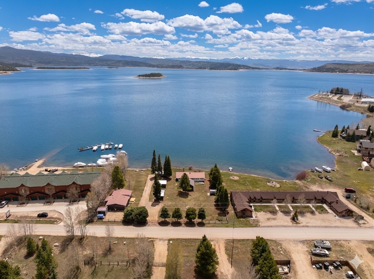 988 County Road 64, Grand Lake, CO à vendre Photo de l’immeuble– Image 1 sur 20