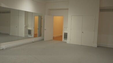2141 Mission St, San Francisco, CA à louer - Vidéo sur l’annonce professionnelle